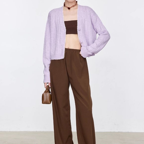 CHICJOC Italian Yarn Eleganza Couture Cardigan: A Symphony of Style and Comfort - Picture 10 of 16